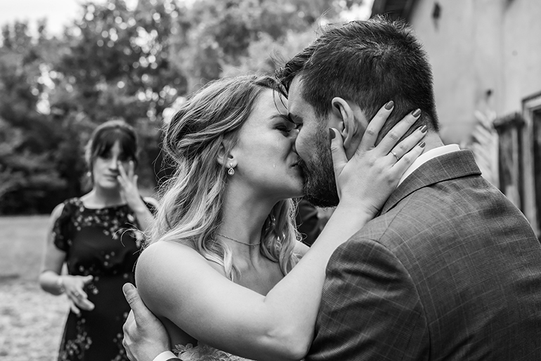 Nora Lombardo Wedding Photographer